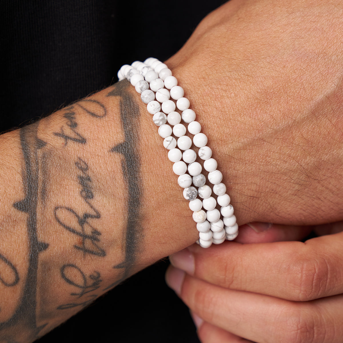 Bracciale avvolgente in pietre di Howlite