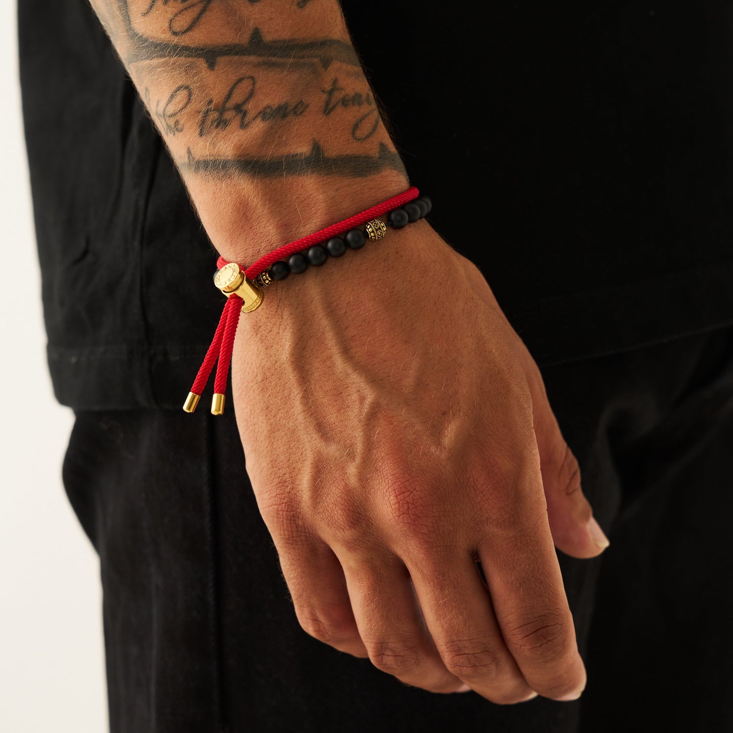 Bracciale con Chiusura a Toggle in Cordino Rosso (Oro)