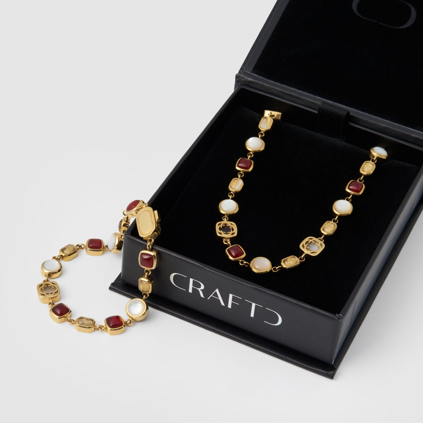 Set di Gemme di Cristallo Rosso (Oro)