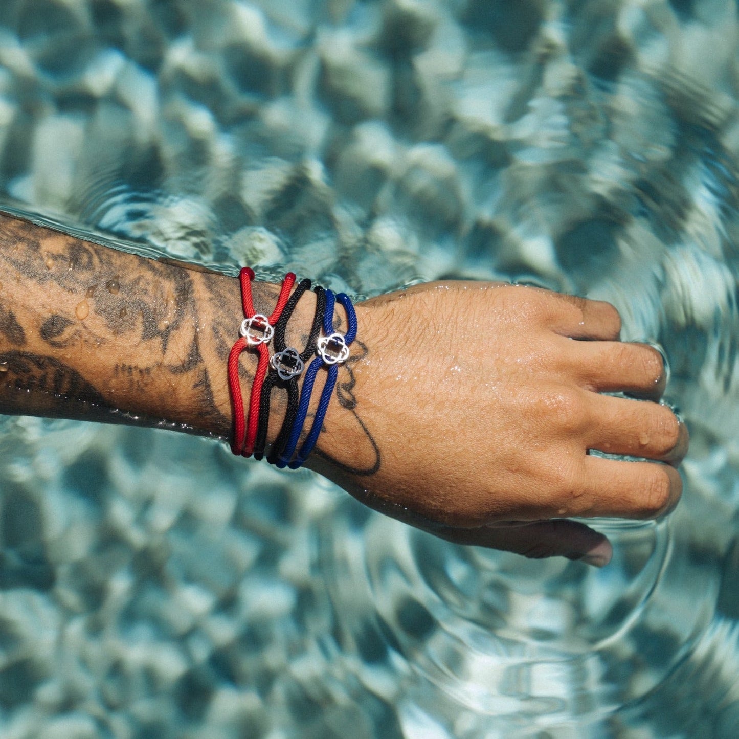 Bracciale in Cordino Rosso (Argento)