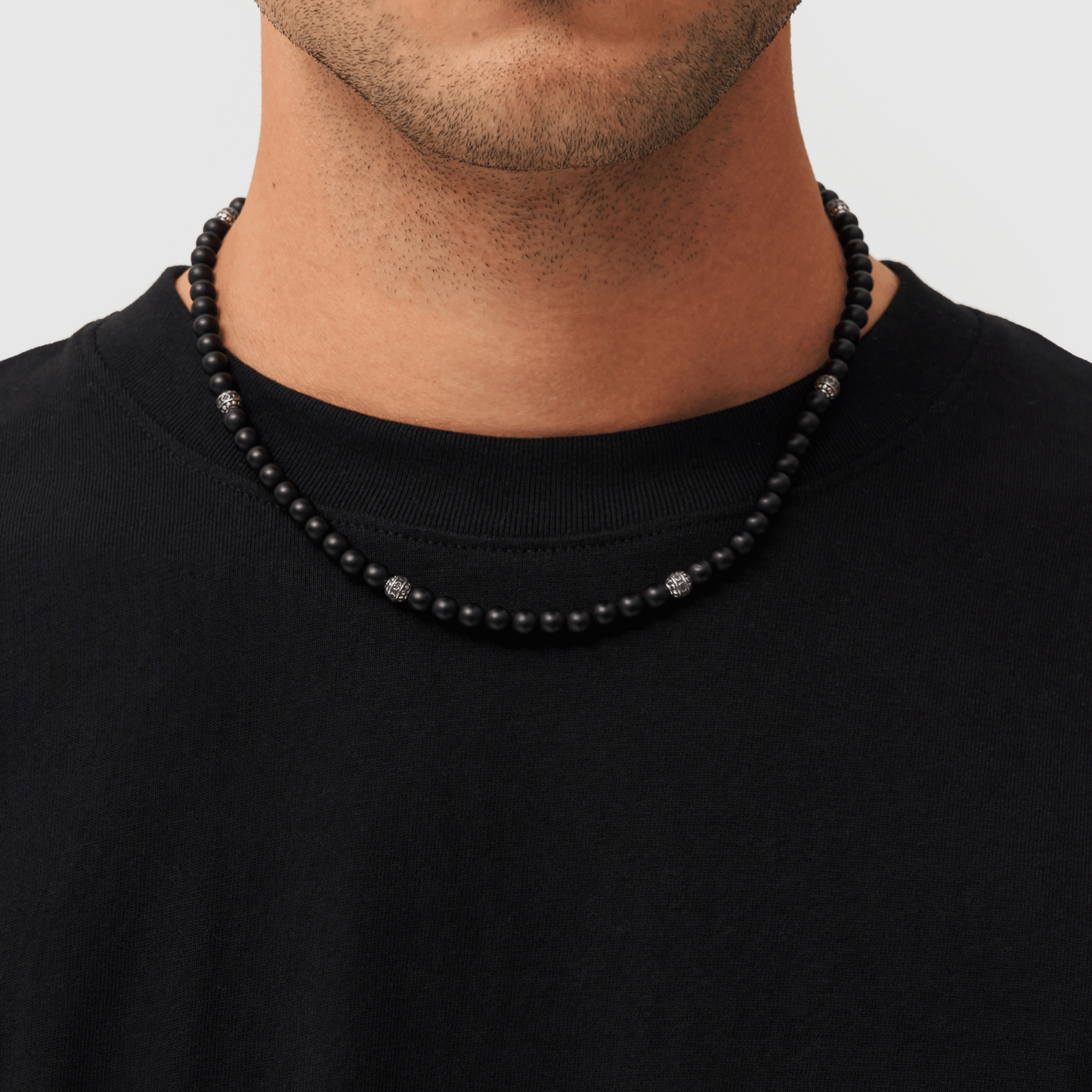 Collana di Perline in Onice Opaco (Argento)