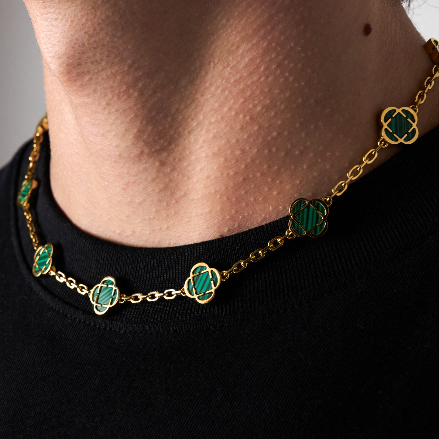 Collana in Pietra di Malachite a Trifoglio (Oro)