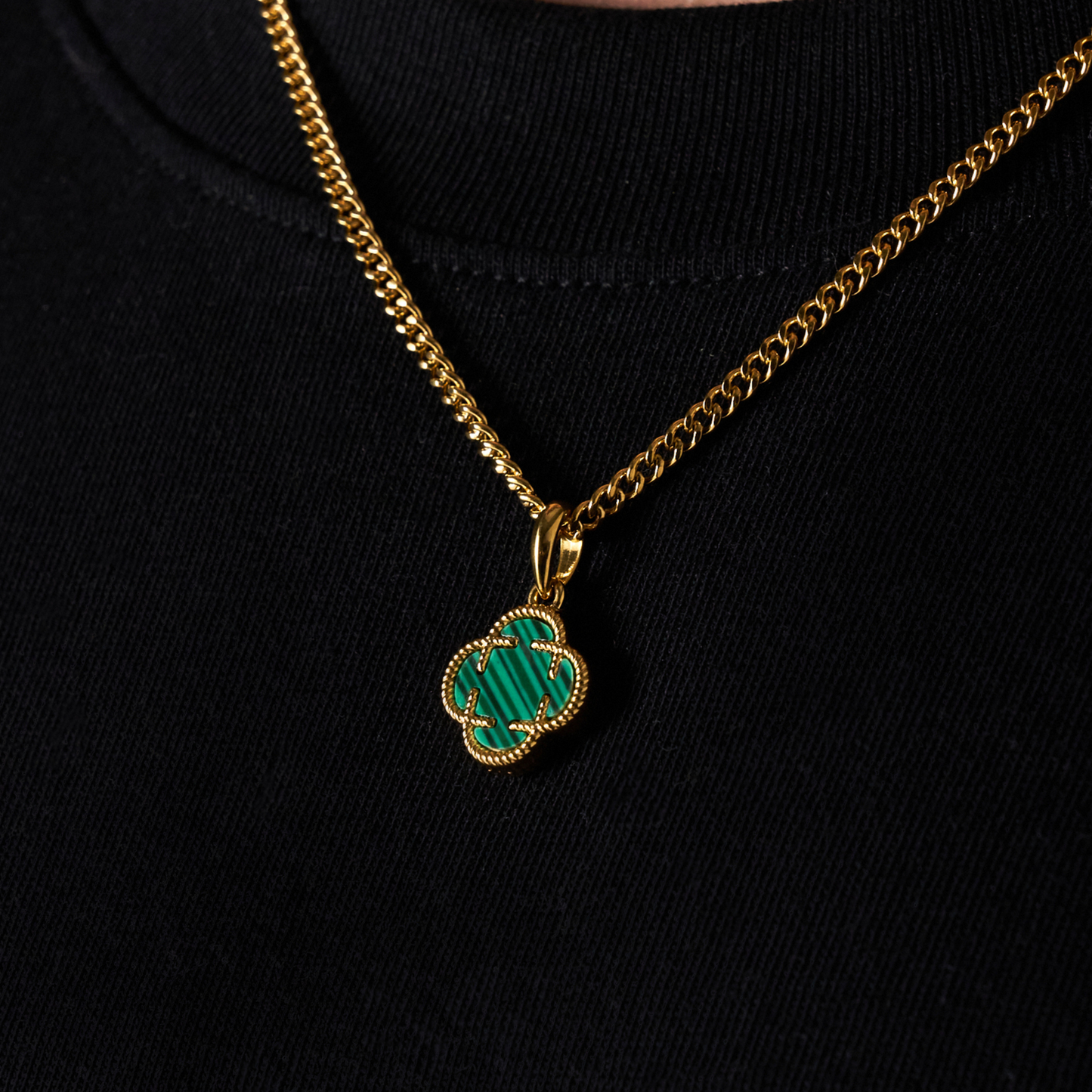 Pendente in Pietra di Malachite a Trifoglio (Oro)