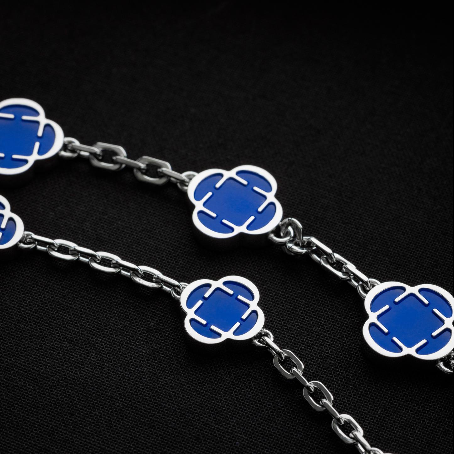 Collana in Pietra di Trifoglio Blu (Argento)