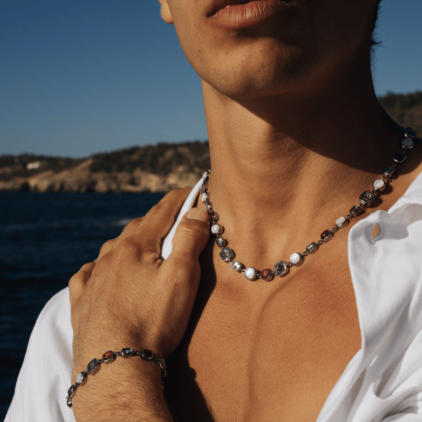 Collana di Gemme di Cristallo Rosso (Argento)
