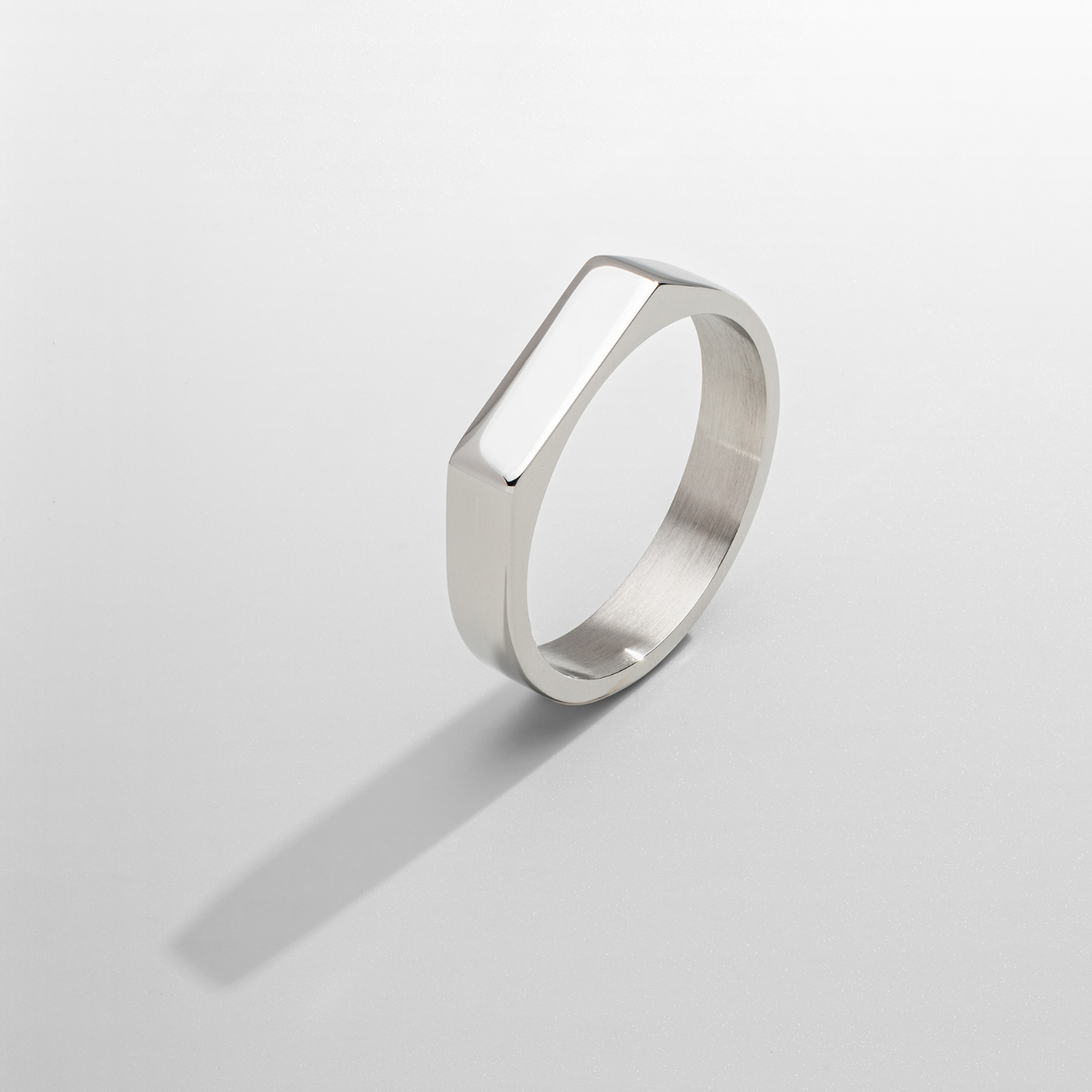 Anello Sigillo Rettangolare (Oro Bianco)