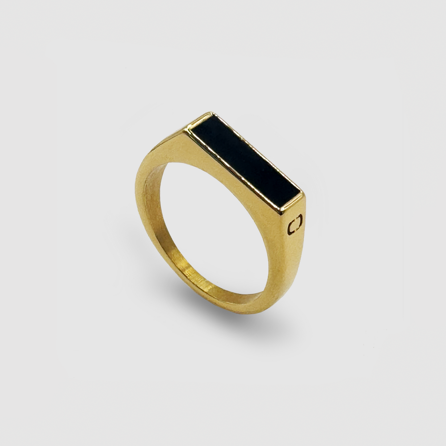 Anello Signet Rettangolare in Onice (Oro)