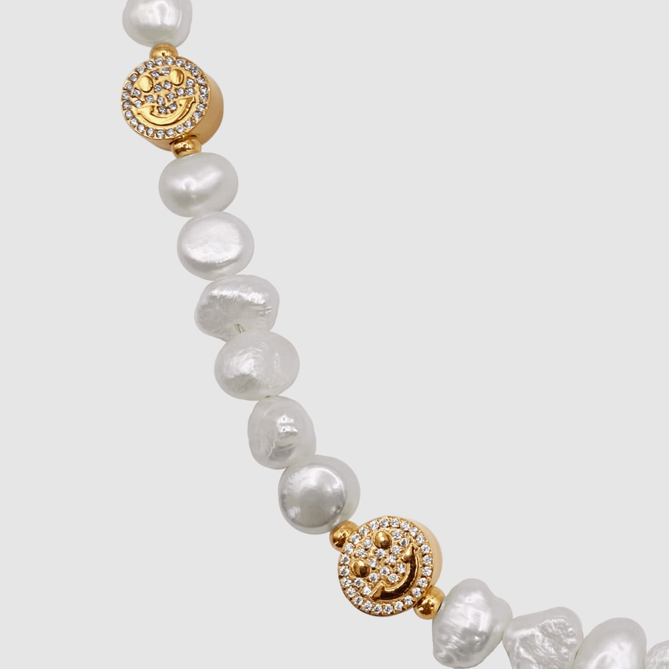 Collana Iced Smiley con Perle Reali (Oro)