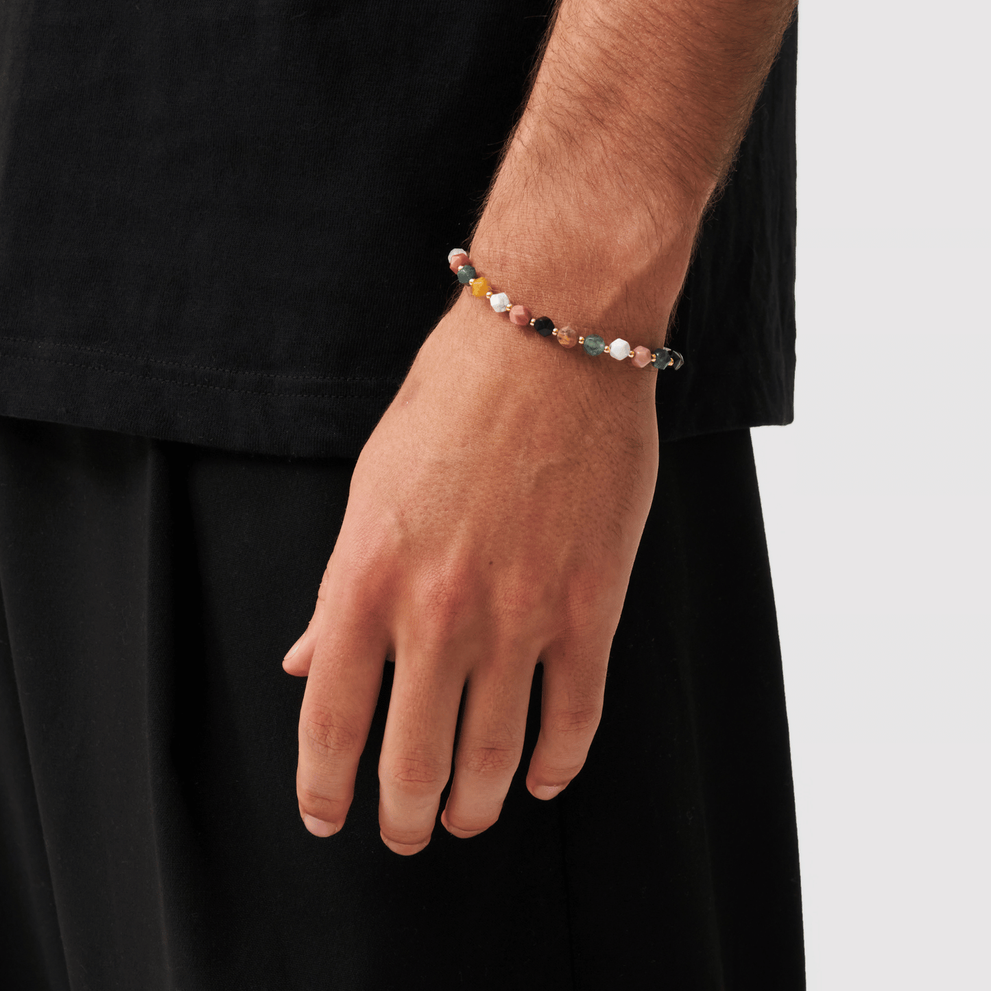 Bracciale con Perline di Pietra (Oro)