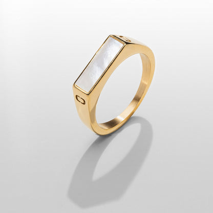 Anello Sigillo in Pietra Rettangolare Bianca (Oro)