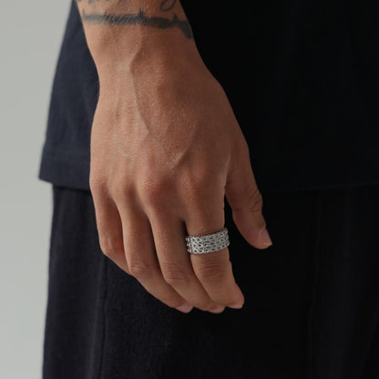 Anello a Fascia di Filo (Argento)