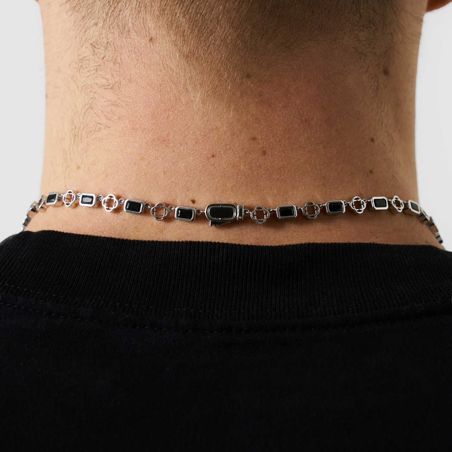Collana in Onice a Forma di Trifoglio (Argento)