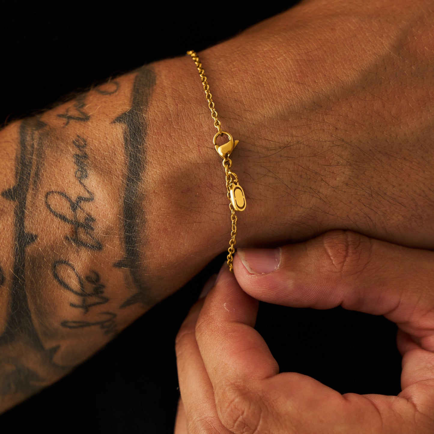 Bracciale a Cavo (Oro) 2mm