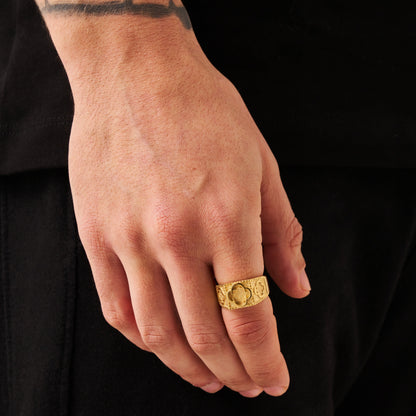 Anello Sovrano Clover (Oro)