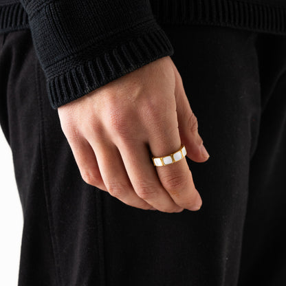 Anello in Pietra Bianca (Oro)