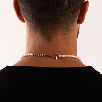 Collana con Crocifisso in Perle Vere (Argento)