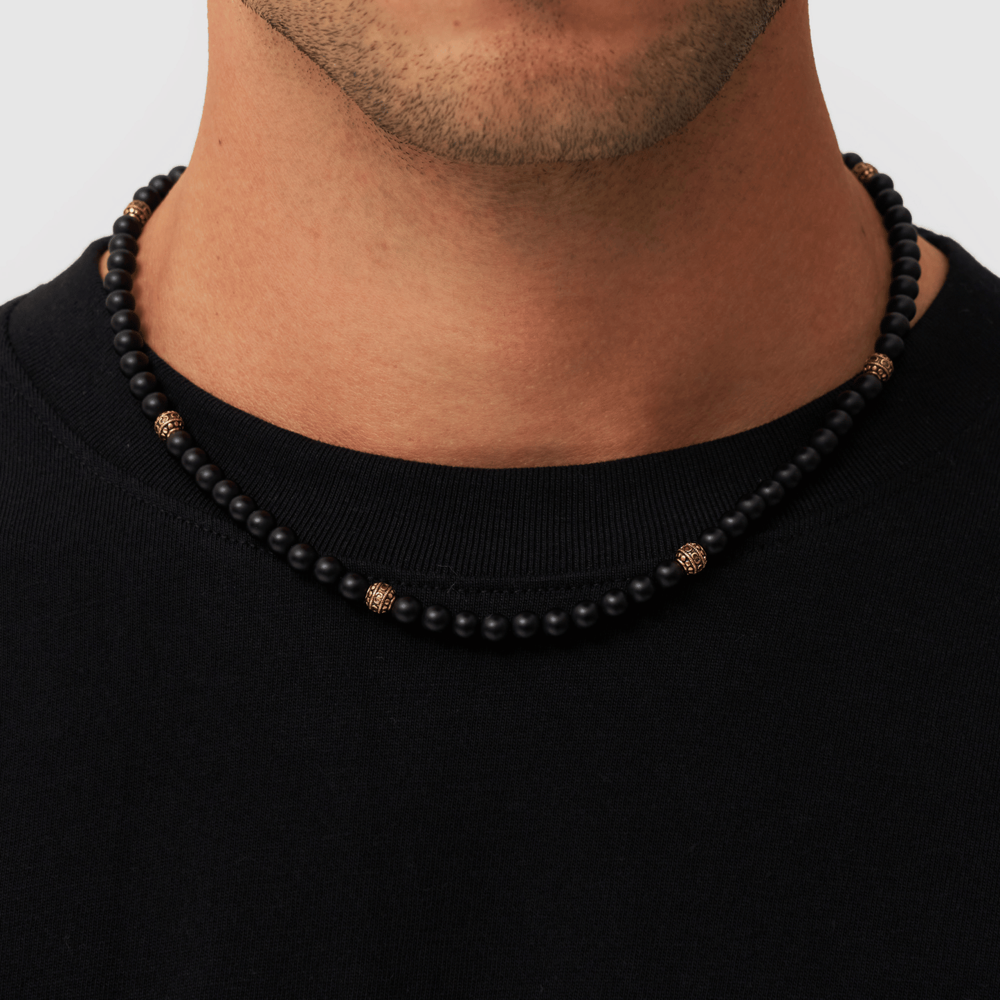 Collana di Perle in Onice Opaco (Oro)