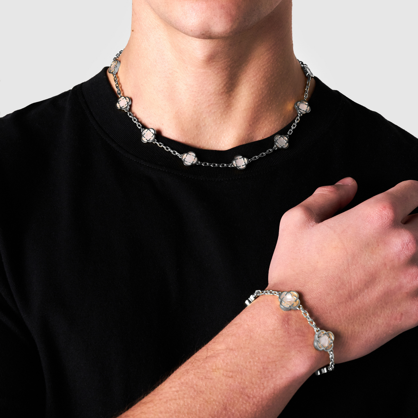 Collana in Pietra di Trifoglio Bianco (Argento)